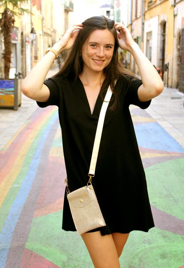pochette Suzanne portée